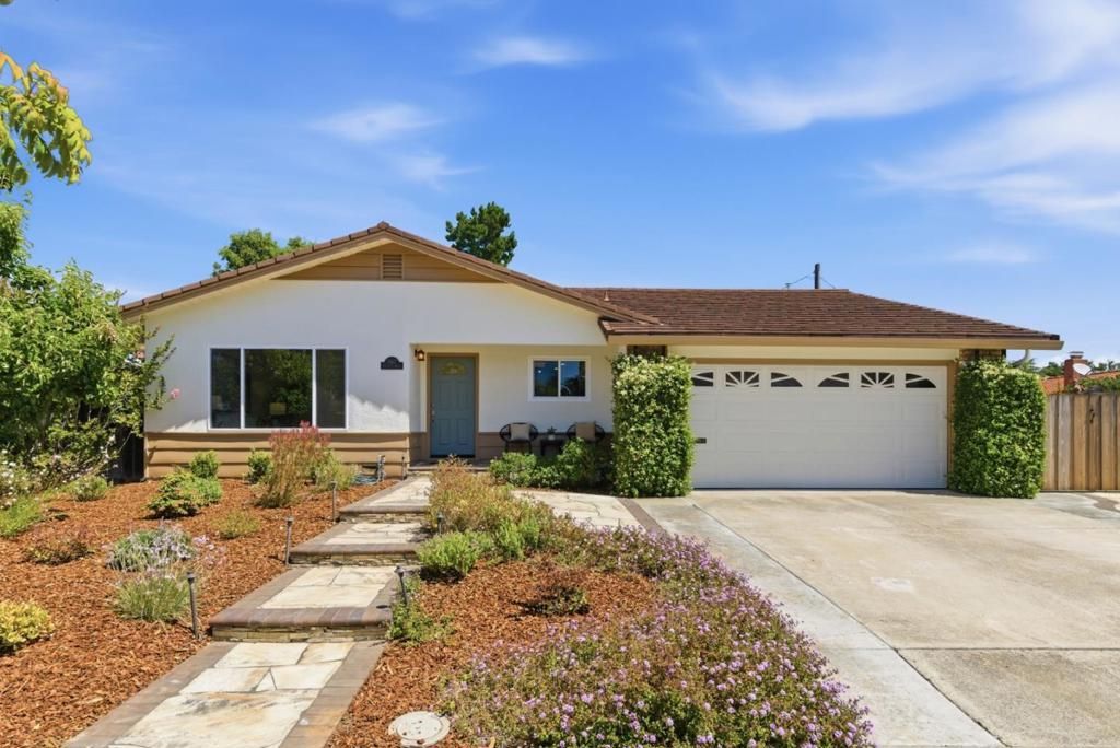 Image 2 of property listing at 7967 Pumpkin Drive, Cupertino, CA 95014