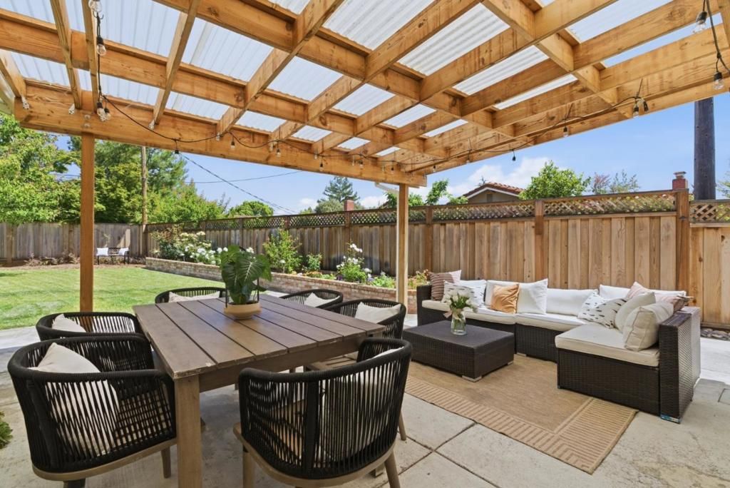 Image 28 of property listing at 7967 Pumpkin Drive, Cupertino, CA 95014