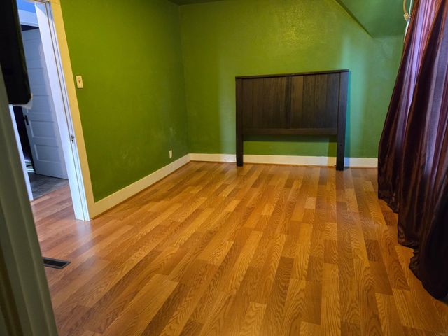 1005 Forest Avenue, Waterloo, IA 50702