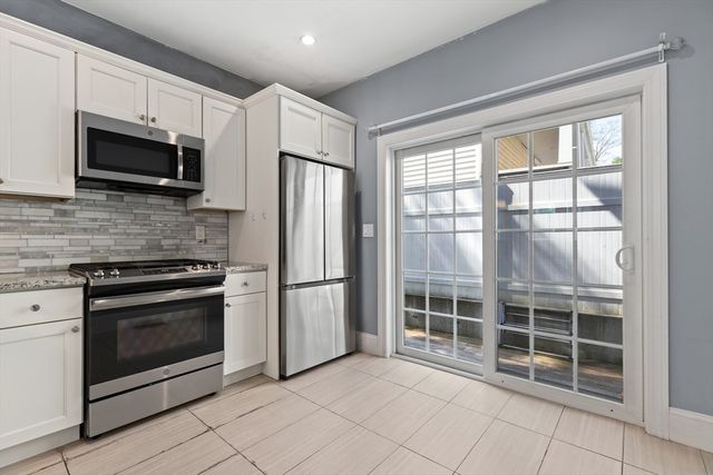 8 Loring Pl 8, Boston, MA 02136