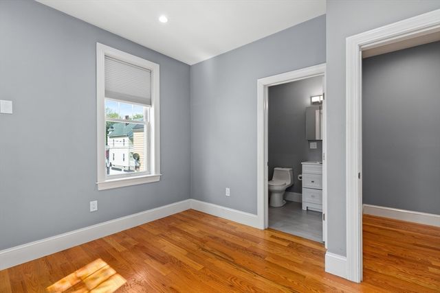 8 Loring Pl 8, Boston, MA 02136