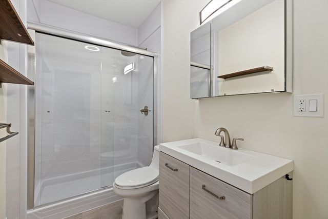 8 Loring Pl 8, Boston, MA 02136