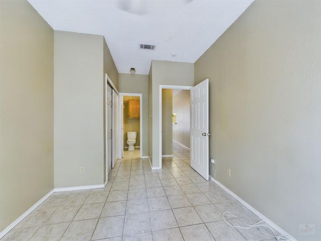 2706 Salado ST 206, Austin, TX 78705