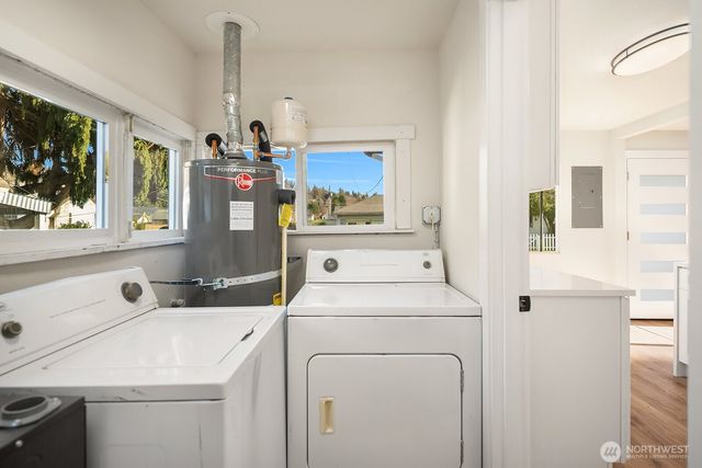 12215 44th Avenue S, Tukwila, WA 98178