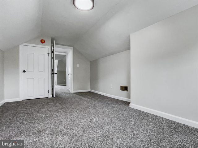 1002 4TH AVE, Harrisburg, PA 17113