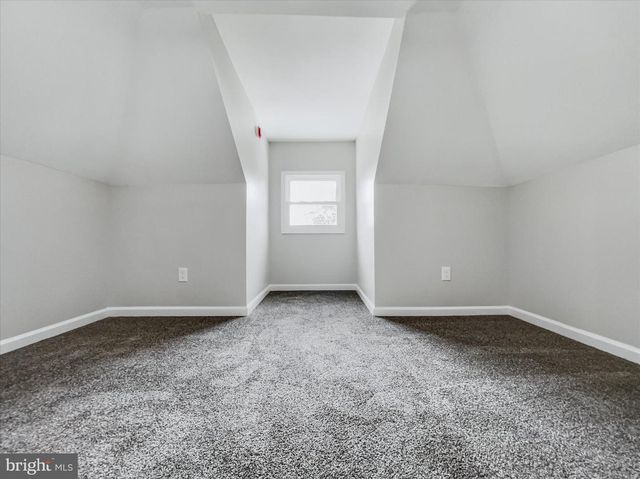 1002 4TH AVE, Harrisburg, PA 17113