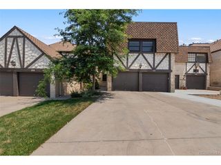 4250 S Olive St 109, Denver, CO 80237