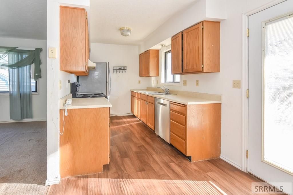 Image 10 of property listing at 962 11th Street, Idaho Falls, ID 83404