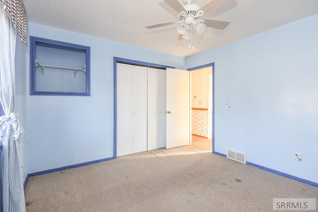 Image 13 of property listing at 962 11th Street, Idaho Falls, ID 83404