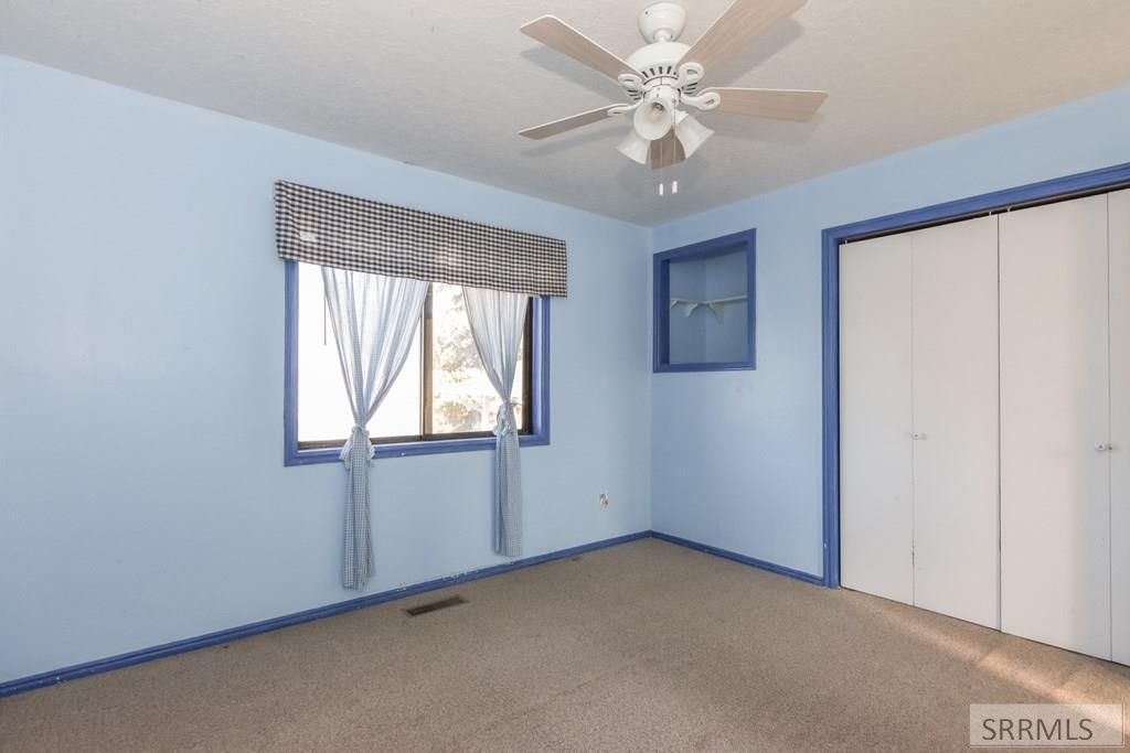 Image 14 of property listing at 962 11th Street, Idaho Falls, ID 83404