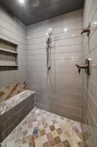 19614 Suncove Lane, Humble, TX 77346