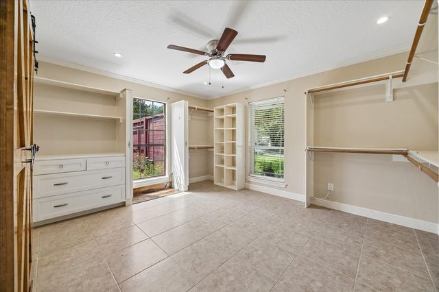 19614 Suncove Lane, Humble, TX 77346