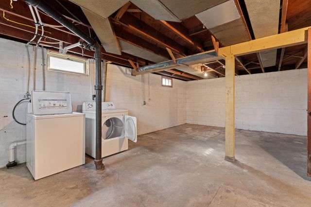 921 11th Street SE, Rochester, MN 55904