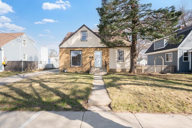 921 11th Street SE, Rochester, MN 55904