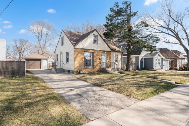 921 11th Street SE, Rochester, MN 55904