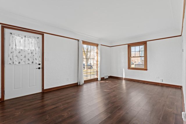 921 11th Street SE, Rochester, MN 55904