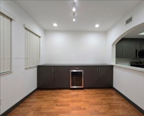 8936 W Flagler Street 204, Miami, FL 33174