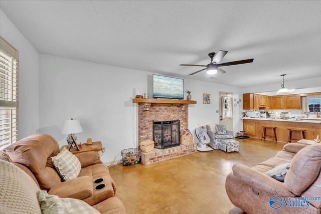 1670 Pleasant Hill Church Road, Boaz, AL 35956