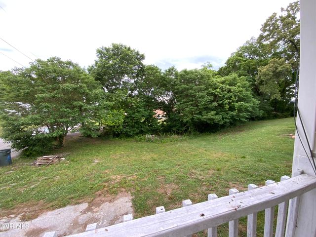 211 Locust Street 211, Greeneville, TN 37745