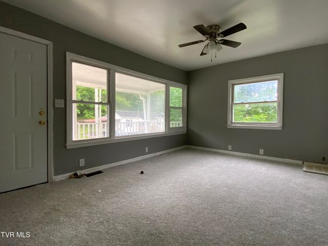211 Locust Street 211, Greeneville, TN 37745