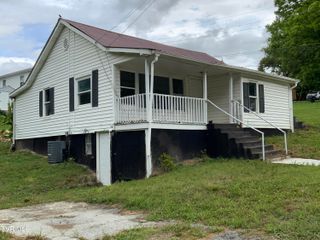211 Locust Street 211, Greeneville, TN 37745