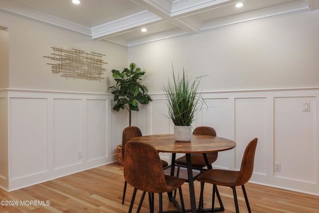 757 Nutswamp Road, Red Bank, NJ 07701