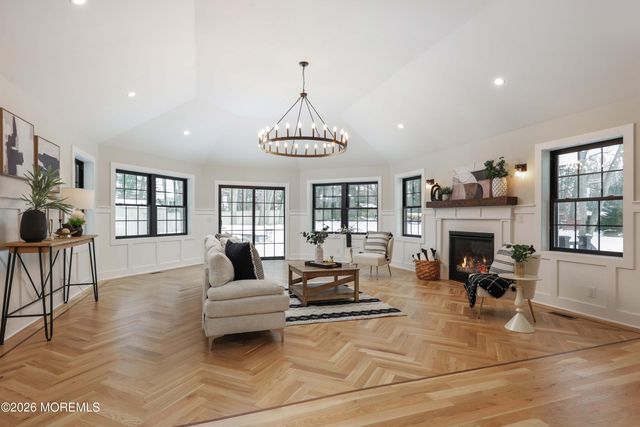 757 Nutswamp Road, Red Bank, NJ 07701