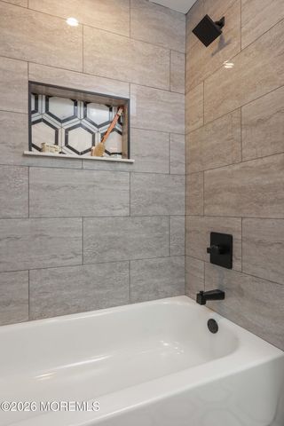 757 Nutswamp Road, Red Bank, NJ 07701