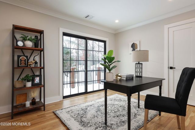 757 Nutswamp Road, Red Bank, NJ 07701