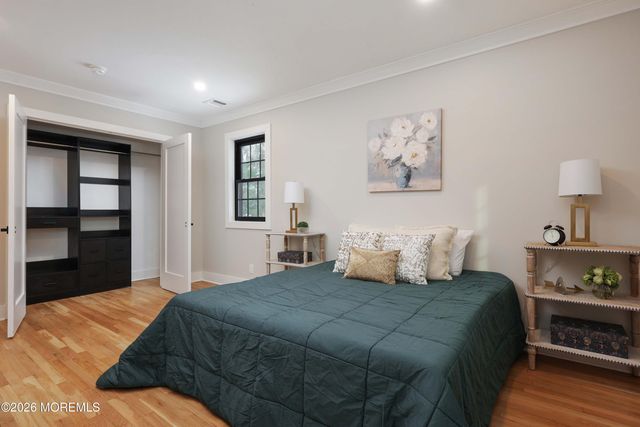 757 Nutswamp Road, Red Bank, NJ 07701