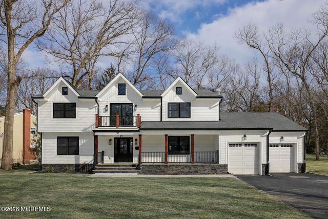 757 Nutswamp Road, Red Bank, NJ 07701