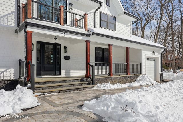 757 Nutswamp Road, Red Bank, NJ 07701