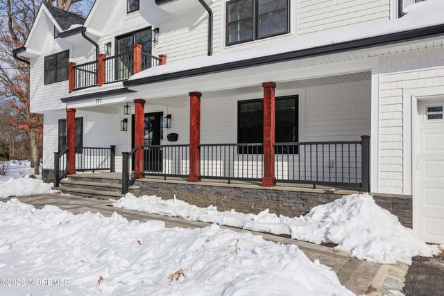 757 Nutswamp Road, Red Bank, NJ 07701