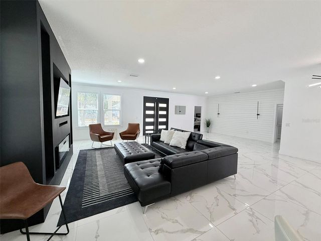 7403 EDGEMERE ROAD, Tampa, FL 33625