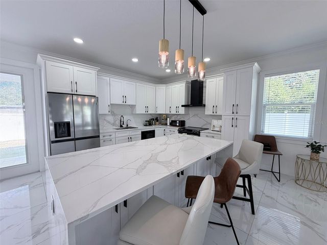 7403 EDGEMERE ROAD, Tampa, FL 33625