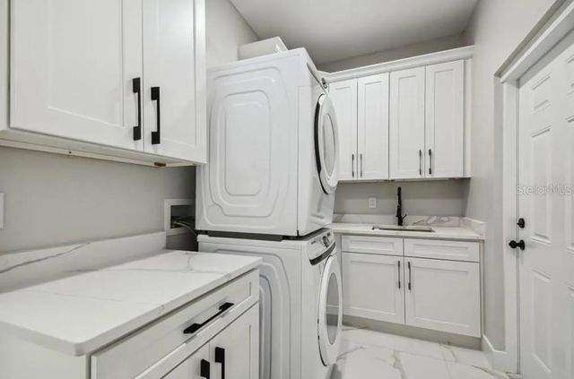 7403 EDGEMERE ROAD, Tampa, FL 33625