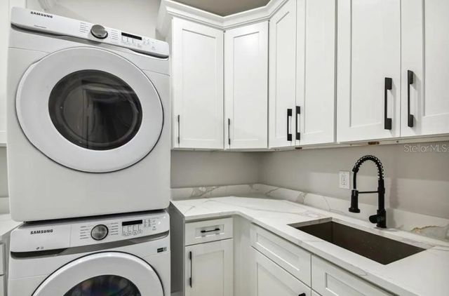 7403 EDGEMERE ROAD, Tampa, FL 33625