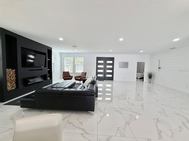 7403 EDGEMERE ROAD, Tampa, FL 33625