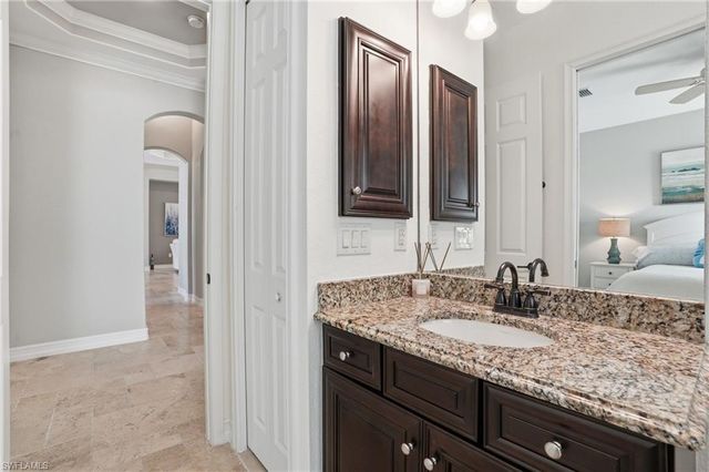 3328 Runaway LN, Naples, FL 34114