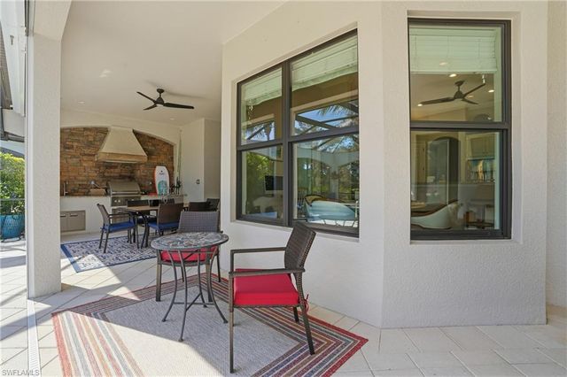 3328 Runaway LN, Naples, FL 34114