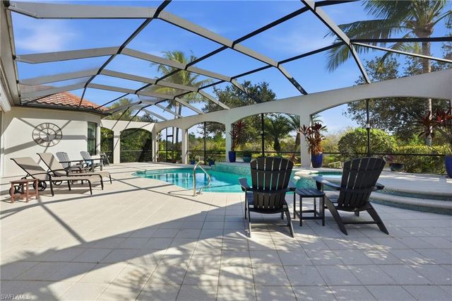 3328 Runaway LN, Naples, FL 34114