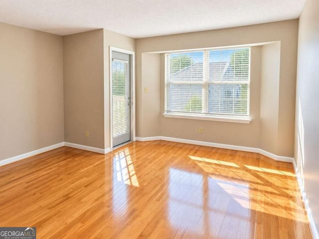 2037 Chastain Park Court NE, Atlanta, GA 30342