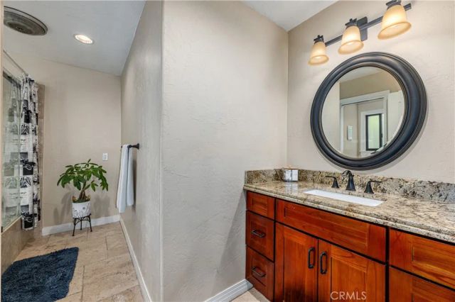2480 Vista Drive, Upland, CA 91784