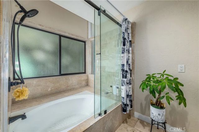 2480 Vista Drive, Upland, CA 91784
