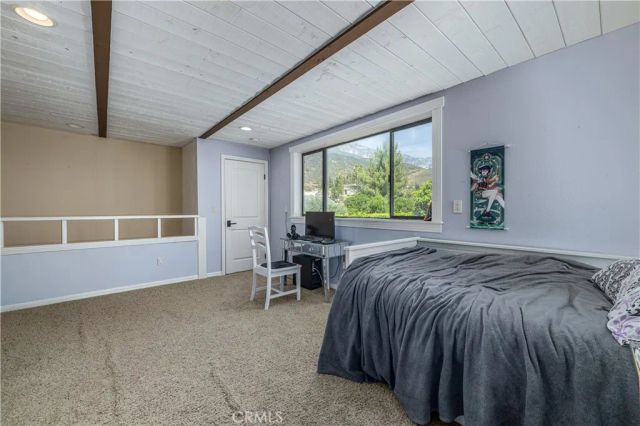 2480 Vista Drive, Upland, CA 91784