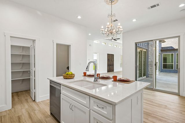 291 County Road 4833, Leonard, TX 75452