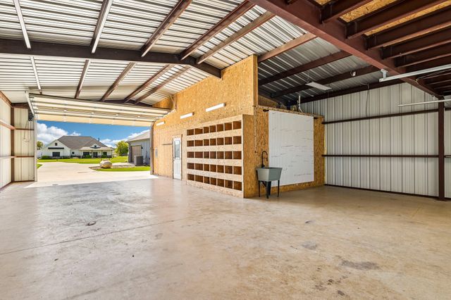 291 County Road 4833, Leonard, TX 75452