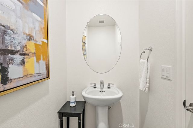 3017 E Grafton, Ontario, CA 91761