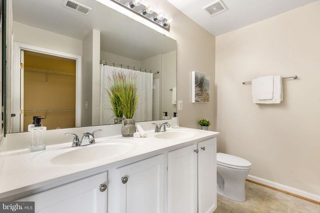 19167 KEPHARTS MILL TER, Leesburg, VA 20176