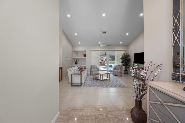 15880 Meadow Wood Drive, Wellington, FL 33414